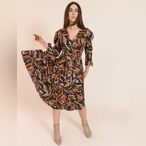 LaRoque Original Davis Dress. Size Medium‎